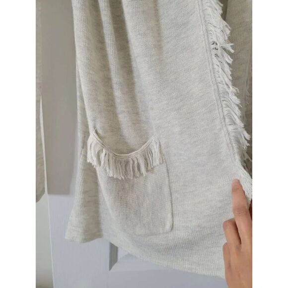 Lilly Pulitzer Bridget Open Cardigan Fringe Trim Women’s Medium Sweater, Oatmeal - Picture 3 of 8